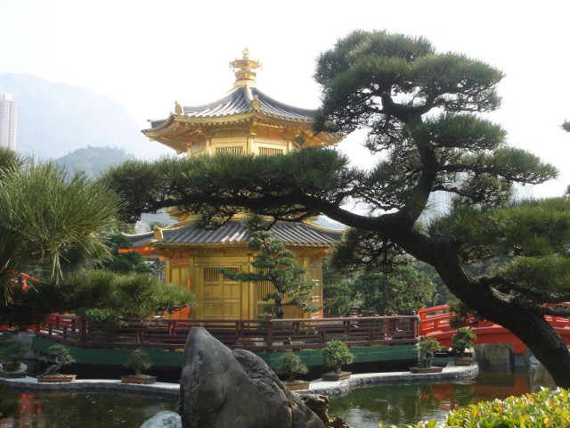 Photo of the gold pagoda