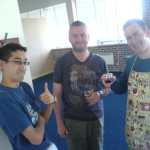 Quick look busy!  Too late!  Hang on 3 blokes, 2 glasses, where's the third, well a thumbs-up will do!