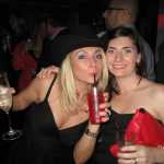 Red drink, red bag...!