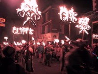 Highlight for Album: Lewes Bonfire Night - 5 November 2001