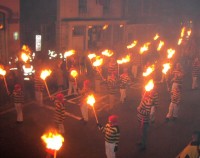 Highlight for Album: Lewes Bonfire Night - 5 November 2003