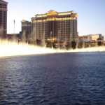 The line of fountain and shoots of water matched the music sooo well