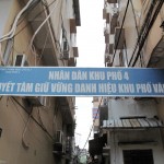 The Khu Pho 4 sign which marks the alley-way that leads to the hostel!